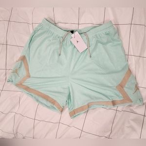 NWT - Nike Jordan Heritage Diamond Basketball Shorts - Plus Size 1X - Mint